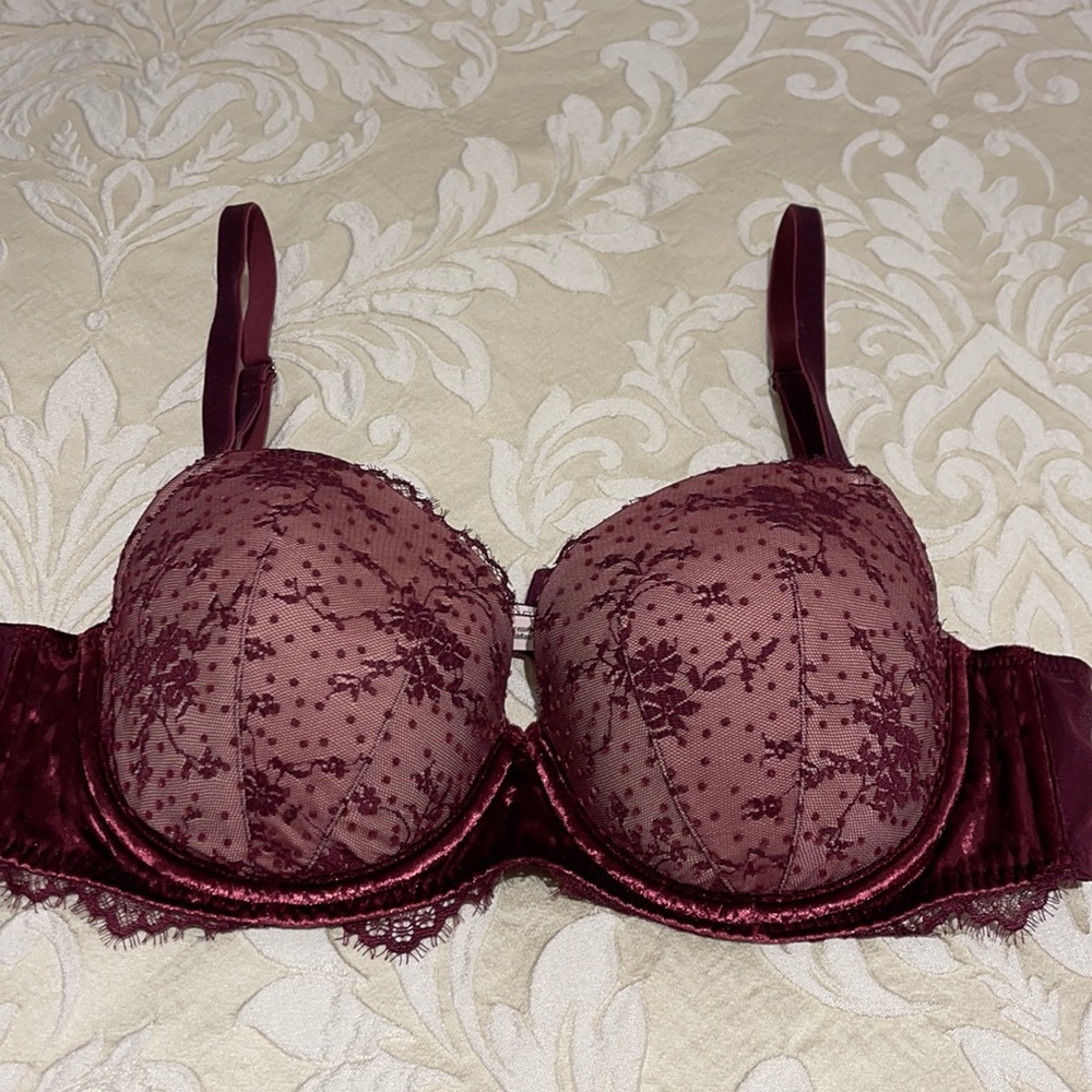 Victoria Secret bra